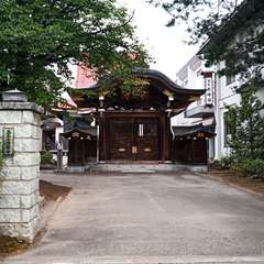 お寺の門前(投稿日:2021年6月23日) 写真