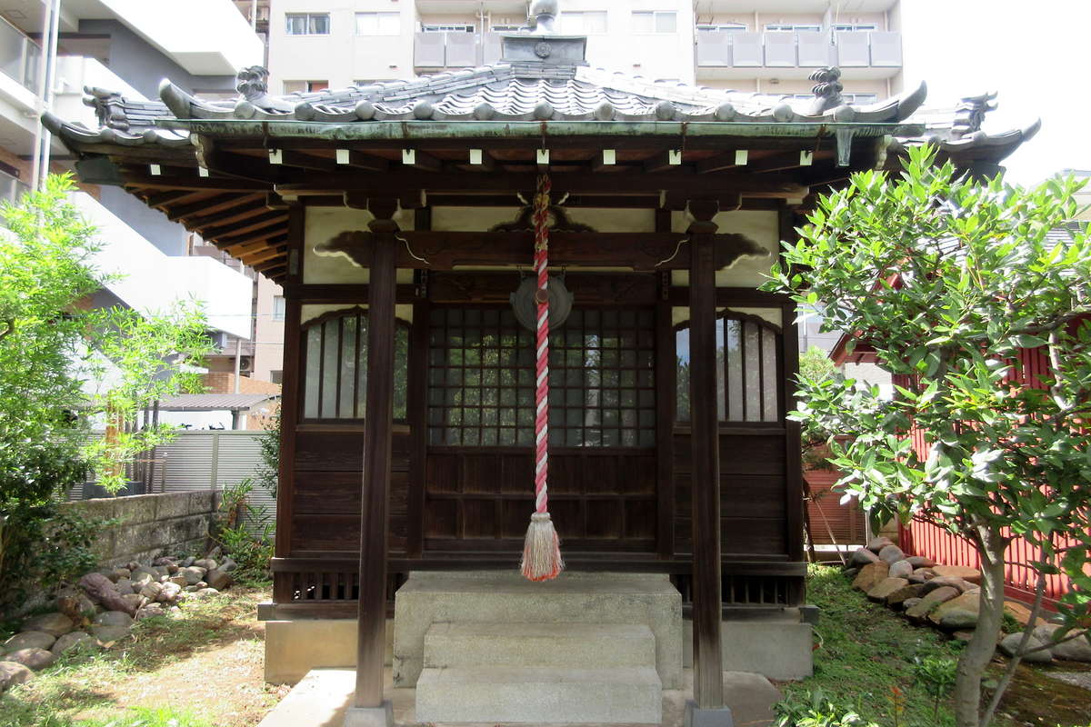 宗源寺不動堂（旧・本覚院高井堂。高井戸の地名由来の説も）｜卍叡昌山 宗源寺｜東京都杉並区 八百万の神