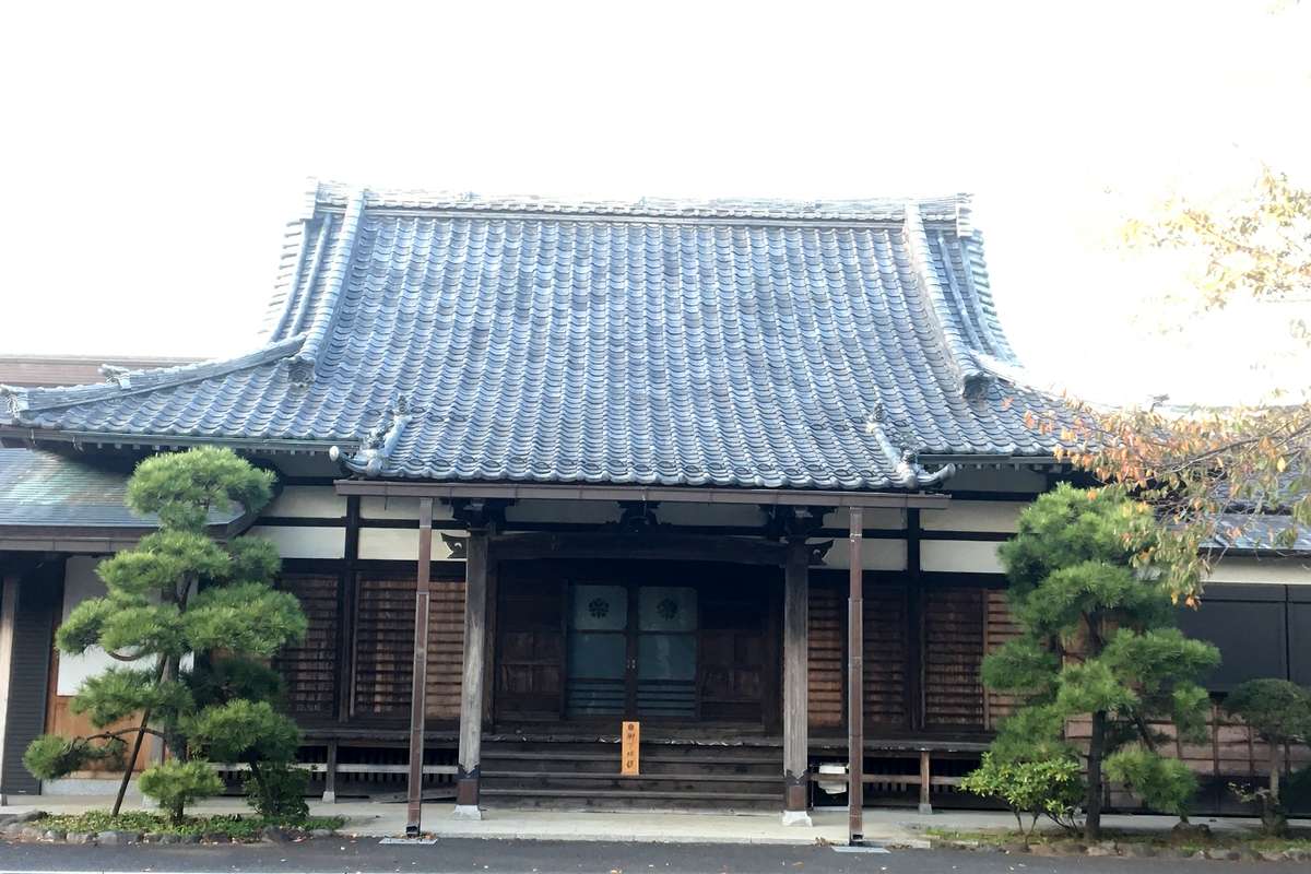 古い本堂でしょうか？｜卍弘聖寺｜神奈川県横浜市緑区 - 八百万の神