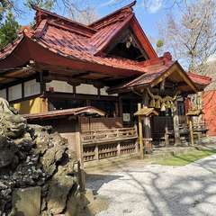 筒口神社 山梨県富士河口湖。(投稿日:2021年4月10日) 写真
