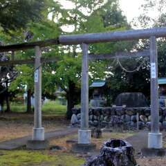 白髭神社 境内社の秋葉社、神明社(投稿日:2025年11月5日) 写真