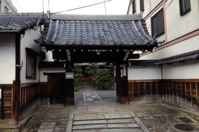 卍境智山 本久寺｜京都府京都市上京区 八百万の神