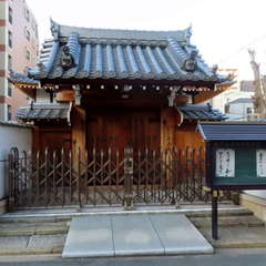 山門前(投稿日:2023年12月13日) 写真