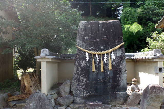 甘樫にます神社 奈良県高市郡明日香村 八百万の神