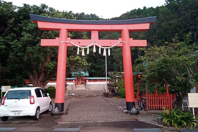 ⛩勝浦八幡神社｜和歌山県東牟婁郡那智勝浦町 八百万の神