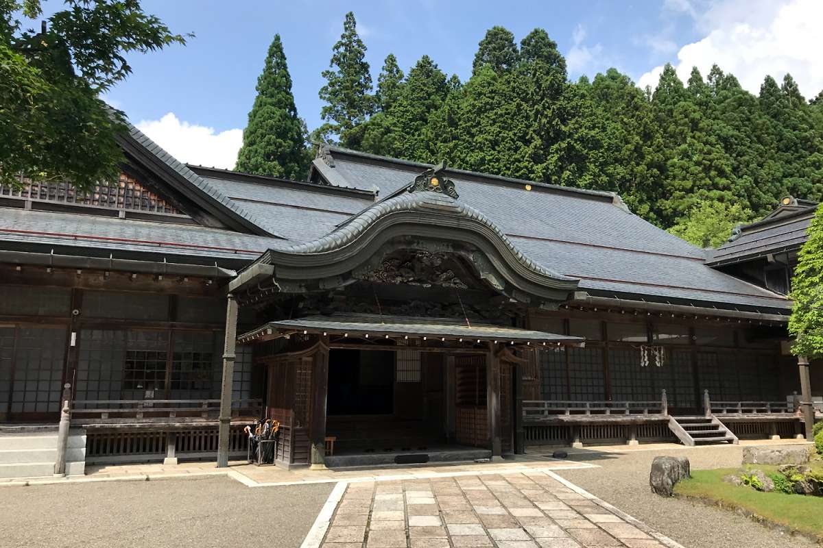 太田　歳　　高野山 卍高野山 西室院｜和歌山県伊都郡高野町 - 八百万の神