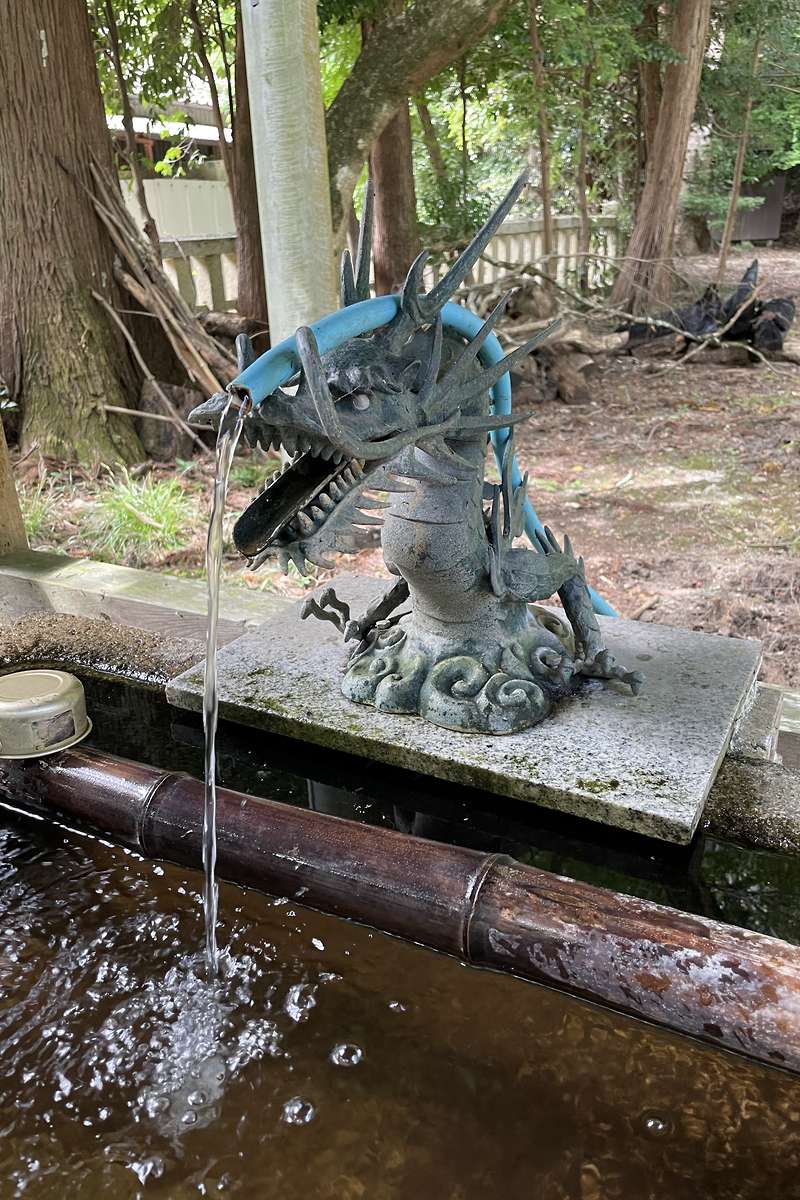 手水舎の龍の吐水口|⛩出雲神社|山口県山口市 八百万の神
