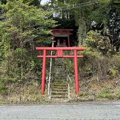 稲荷社(投稿日:2024年4月11日) 写真