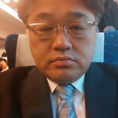 投稿者